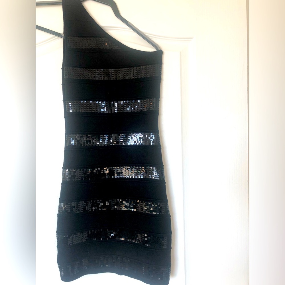 5/100 Sequin Striped Black Mini